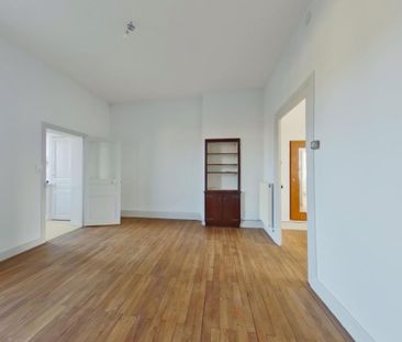 Location Appartement 2 pièces 44m² TOURS 37000 - Photo 2