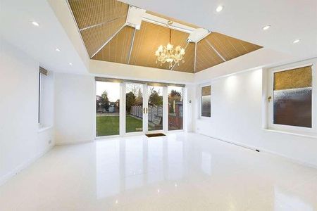 The Drive, Ickenham, UB10 - Photo 5