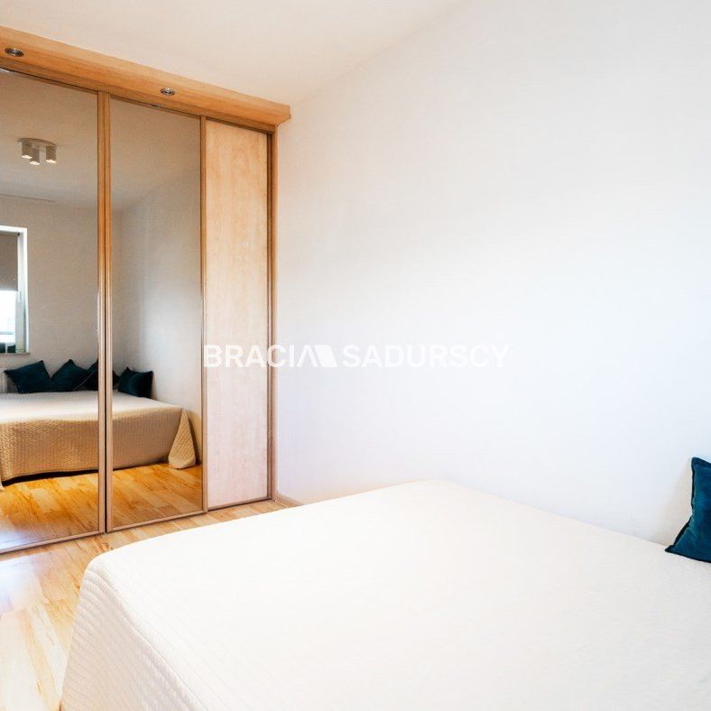 Mieszkanie 2 pokoje z klimatyzacją – Ruczaj, 43m2 - Photo 1