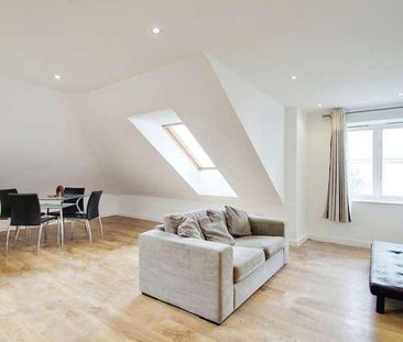 Park Lodge Avenue, West Drayton, UB7 - Photo 2