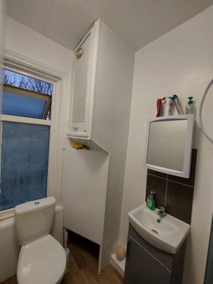 4 bedroom house to rent - Photo 1