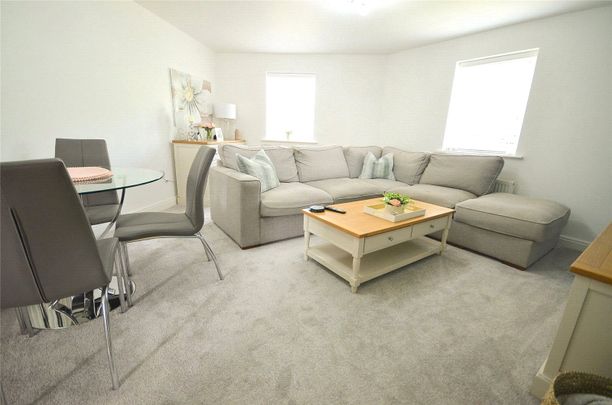 Lady Lane, Audenshaw, Greater Manchester, M34 5FR - Photo 1