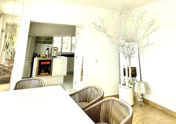 Villa for rent with 4 bedrooms and 3 bathrooms with stunning views