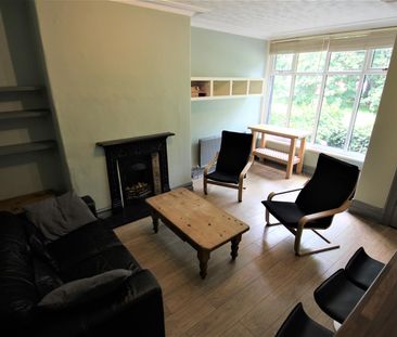 Knowle Avenue, Burley, LS4 2PQ, Leeds - Photo 6