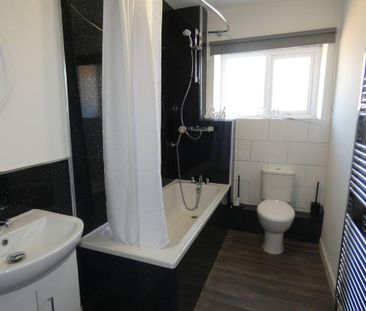 2 bedroom terraced house to rent - Photo 6