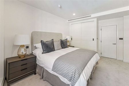 Beautifully presented modern Mayfair apartment - Photo 3