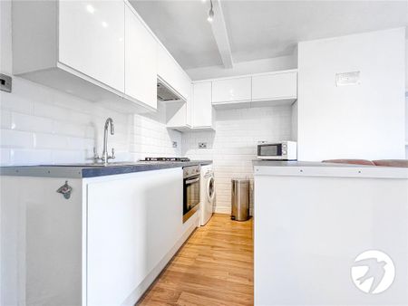 1 bedroom maisonette to rent - Photo 5