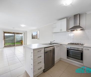 Stylish, Light-Filled Low Maintenance Living - Photo 2