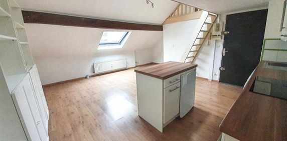 Location Appartement 2 pièces 28m² LILLE 59000 - Photo 2
