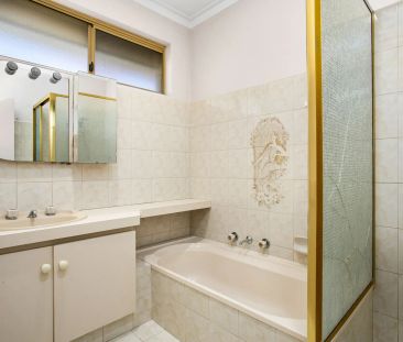 Expansive Living in a Prime Location! - Photo 6