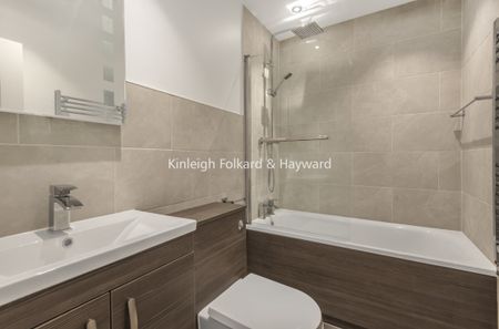 Ashbourne Close, London, N12 - Photo 3