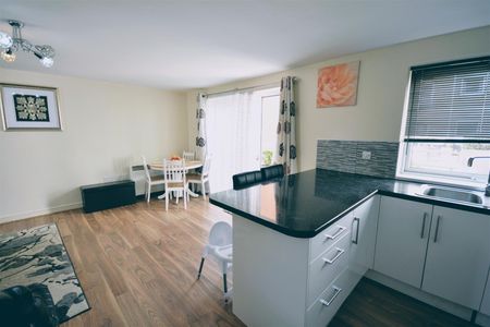 Station Approach, Epsom, KT19 8DJ - Photo 2