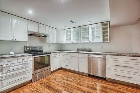 For Lease - 43 Boothbay Crescent Unit# (Lower Level), Newmarket, Ontario - Photo 4