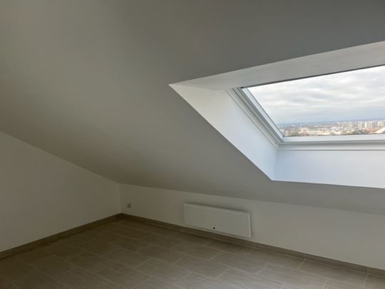 NANTERRE - RUE DE GARCHES : Duplex 5 pièces 124,25 m² - Photo 1