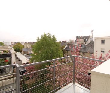 Location Appartement 2 pièces 46m² NANTES 44000 - Photo 2