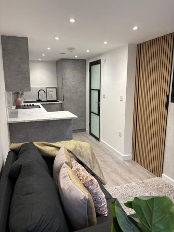 1 Bed Maisonette, Kensington Road, L7 - Photo 2