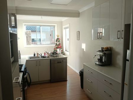 Coburg North - Photo 4