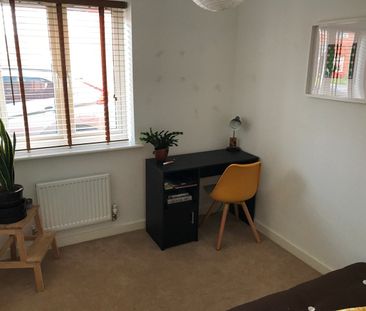 2 Bed Flat, Wicket Drive, B16 - Photo 1