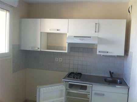 Location appartement t1 29 m² à Rodez (12000) BOURRAN - Photo 2