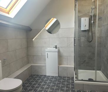 2 bedroom flat to rent - Photo 3