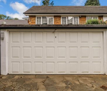 Green Lane, Tadworth - Photo 1