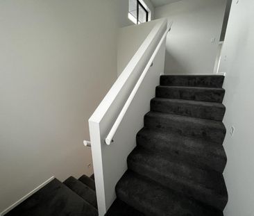 New in Merrilands - Photo 4