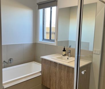 Strathtulloh - Photo 1