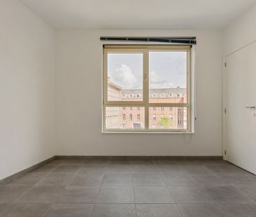 Appartement met 3 slaapkamers aan Turnova - Photo 3