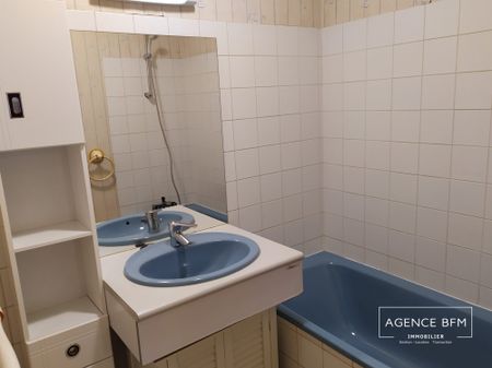 Location Appartement 3 pièces 70m² CRAN GEVRIER 74960 - Photo 3