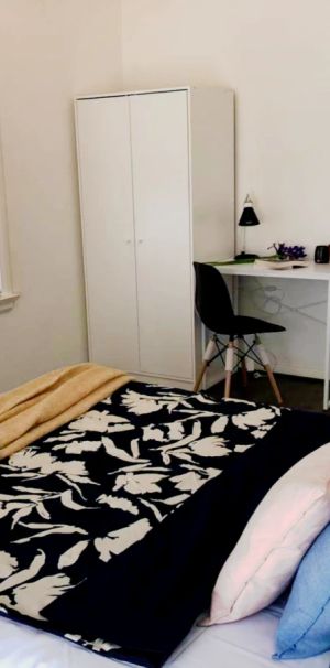 152 Station St, Box Hill South VIC, Melbourne, Victoria 3128 - Photo 1