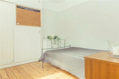 5 bedroom terraced house to rent - Photo 3