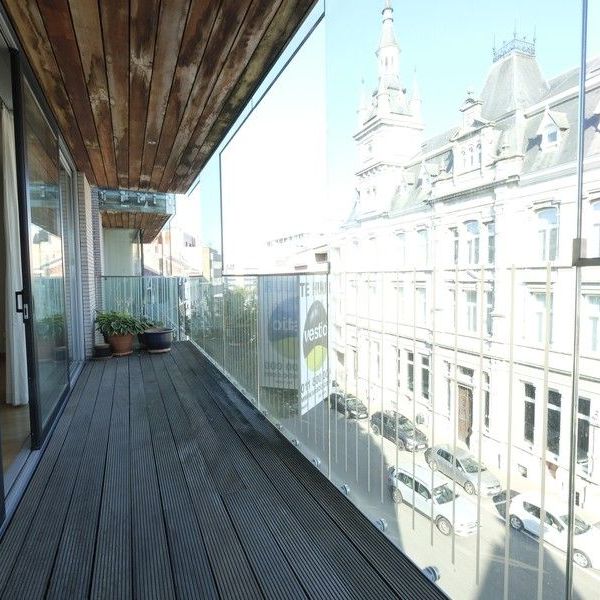 Recent 3 slpk's appartement van 145 m² in het centrum - Photo 1