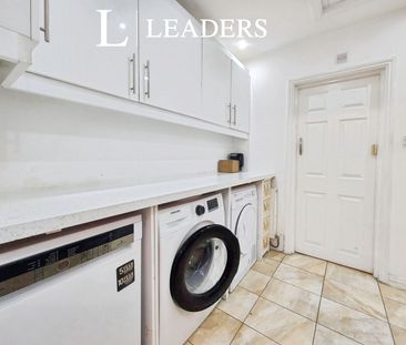 1 bedroom room to rent Princess Margaret Road, East Tilbury, RM18 - Photo 5