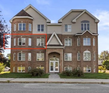 Condo à Louer 455 Rue Rochon - Photo 2