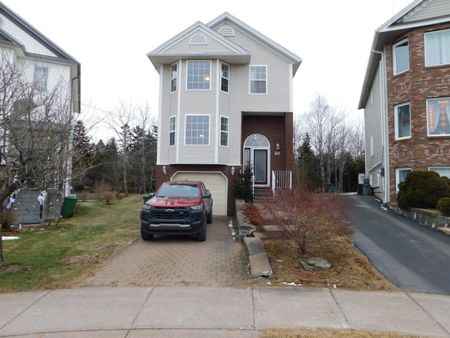 FOR RENT – 48 Glenbourne Court, Halifax, Nova Scotia - Photo 4