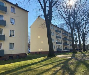 Renovierte 2-Zimmer-Wohnung mit Balkon - Foto 1