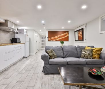 For Lease - 95 Parkside Drive Unit# Rear, Toronto, Ontario - Photo 1