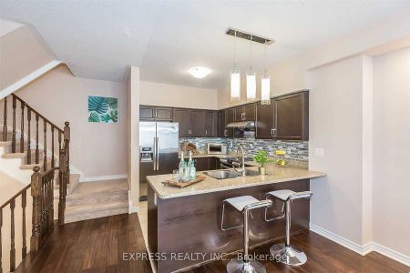 For Lease - 16 Eaton Park Lane Unit# 13, Toronto, Ontario - Photo 4