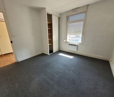 Location Appartement 2 pièces 42m² LENS 62300 - Photo 2