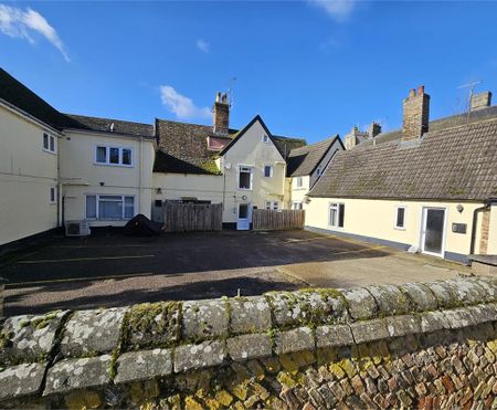 Flat 3, 37c High Street, Mildenhall, Bury St. Edmunds - Photo 5