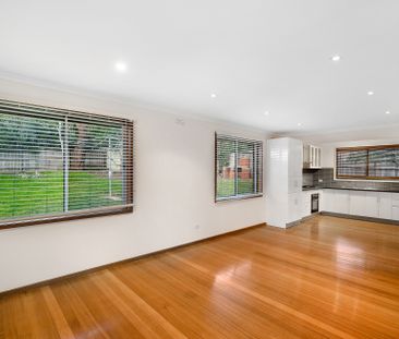 Spacious & Updated Family Home - Photo 2
