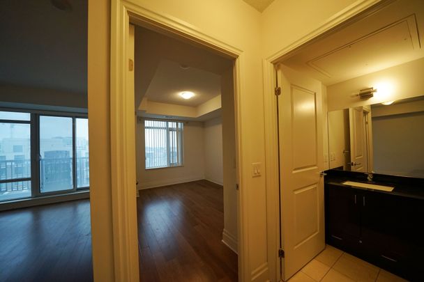 For Lease - 151 Upper Duke Crescent Unit# 1001, Markham, Ontario - Photo 1