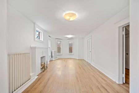 For Lease - 79 Boustead Avenue Unit# Main Fl, Toronto, Ontario - Photo 2