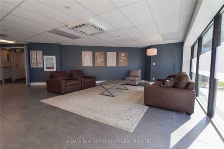 For Lease - 1 Falaise Road Unit# 208, Toronto, Ontario - Photo 3