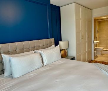 2 Bed Flat, Pomona Strand, M16 - Photo 1