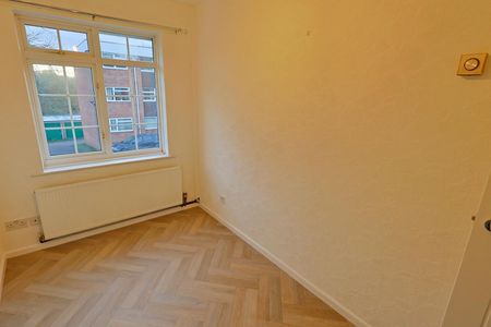 Birmingham Road, Coventry - 2 Bedroom First Floor Maisonette, Allesley Village - Photo 2