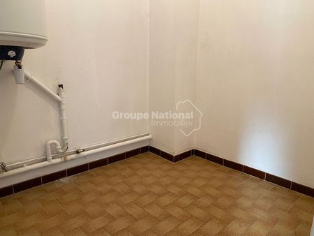 APPARTEMENT A LOUER MONTELIMAR 3 PIECES 82 M² - Photo 4