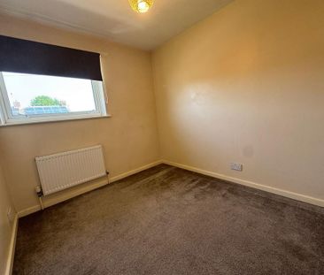3 bedroom end of terrace house to rent - Photo 5