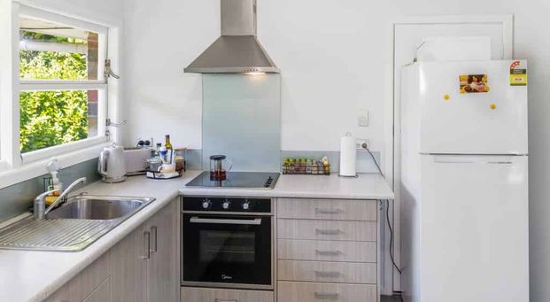 Hauraki living! - Photo 1