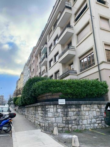 Apartment with balcony on the 2nd floor - Photo 5